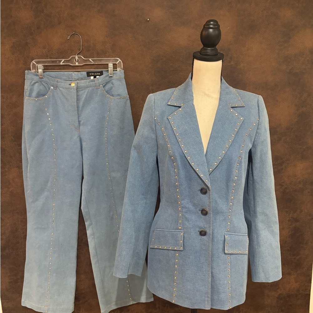 Vintage ESCADA blazer and matching pants
